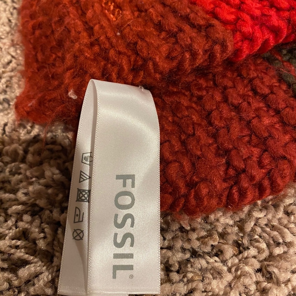 FOSSIL Scarf ❤️ - Picture 3 of 3